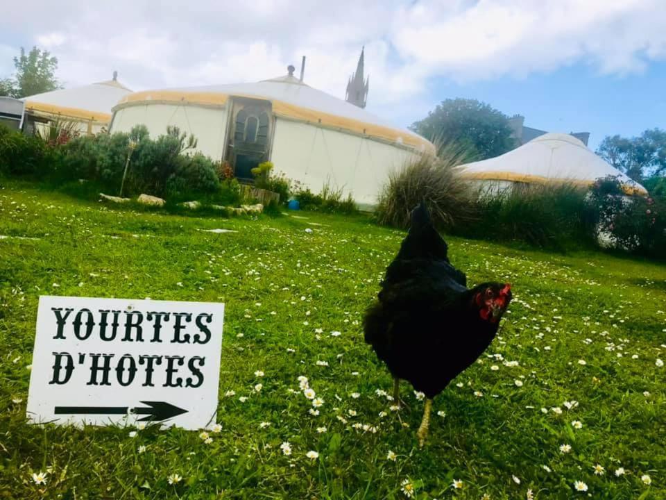 Les Yourtes D'Hotes Plouguiel Zewnętrze zdjęcie