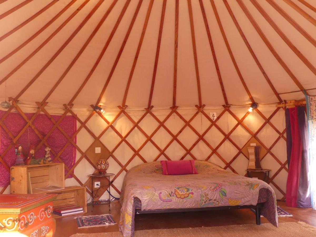 Les Yourtes D'Hotes Plouguiel Zewnętrze zdjęcie